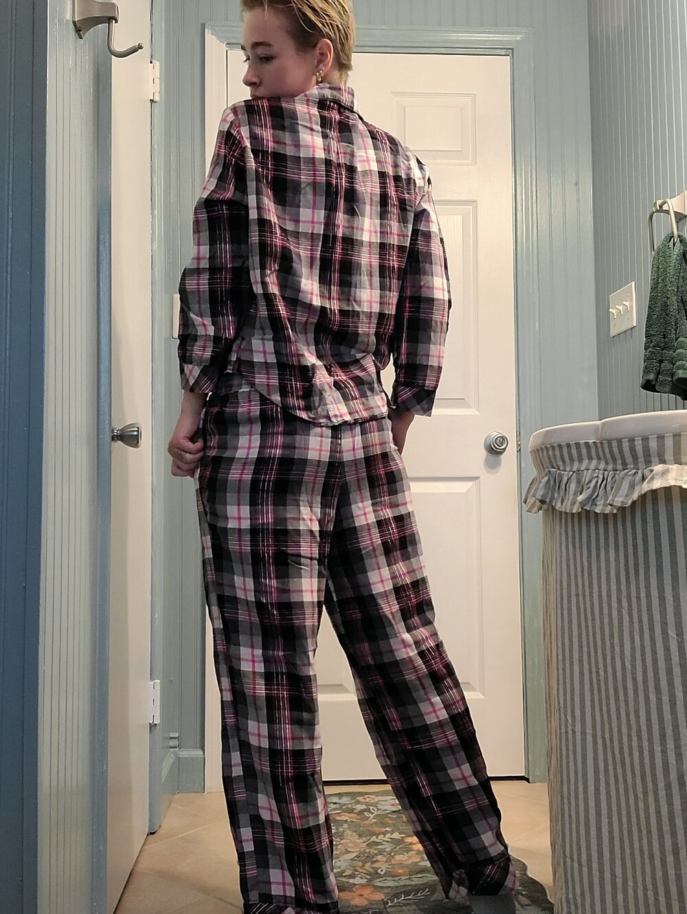 pjs - Picture 3 of 7